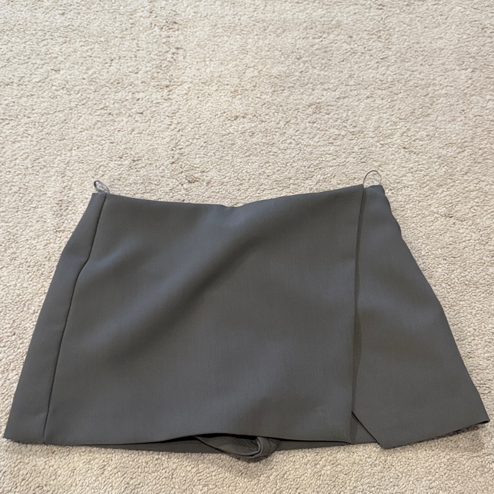 Zara skort